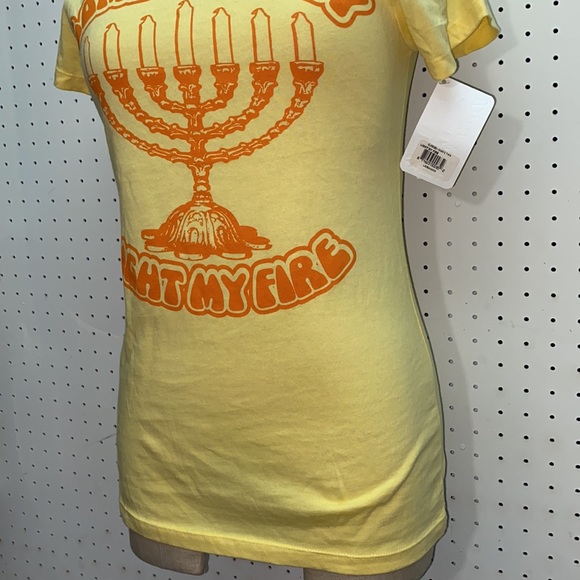 NWT David & Goliath Hanukkah Menorah Holiday Baby Tee Women’s Large - Picture 4 of 11